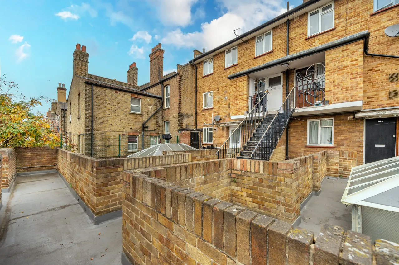 28a Barking Road, London, photo 6