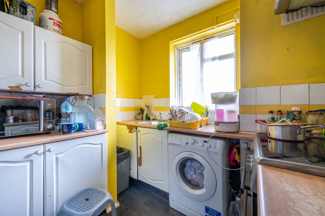 28a Barking Road, London, photo 4