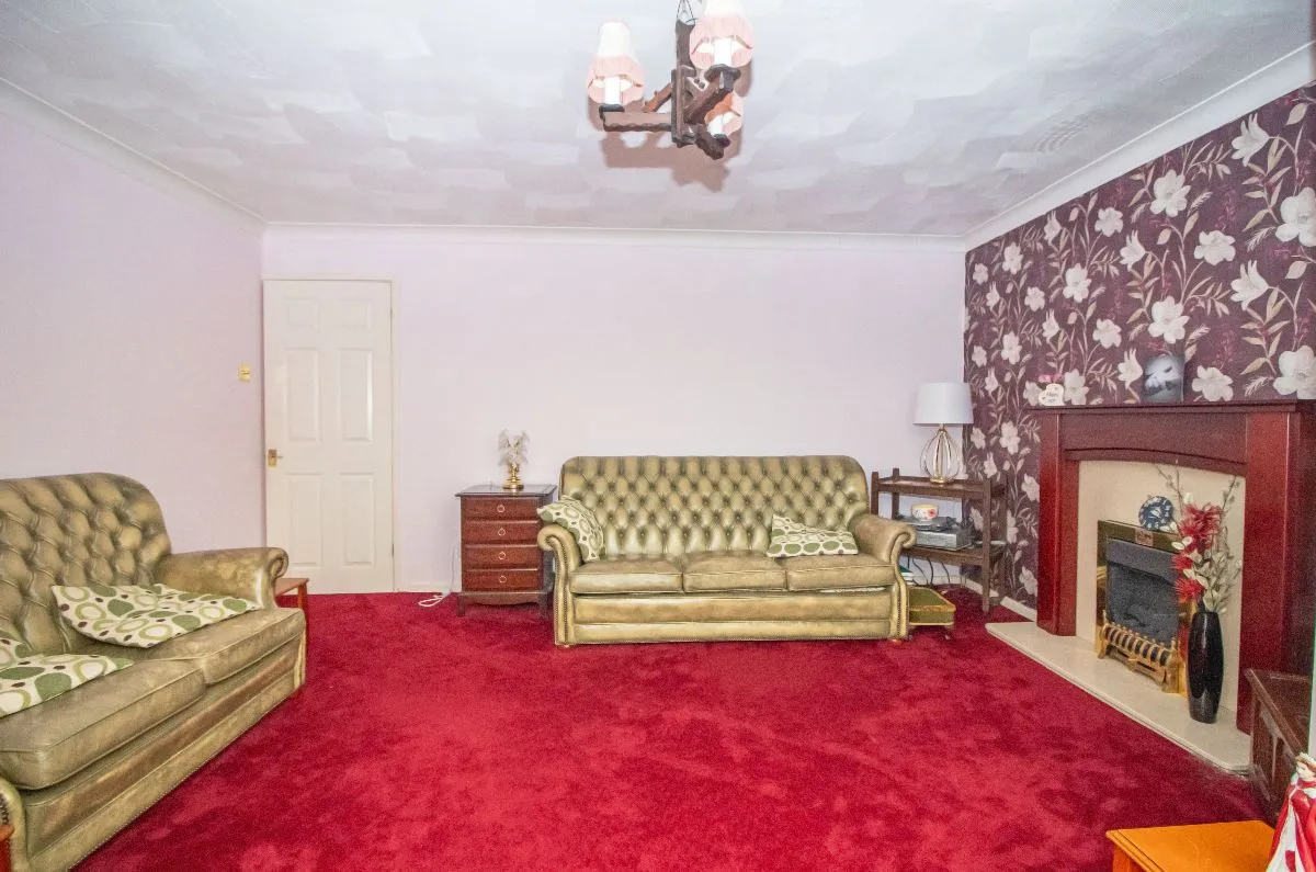 Inhurst Avenue, Waterlooville, PO7 7QS, photo 13