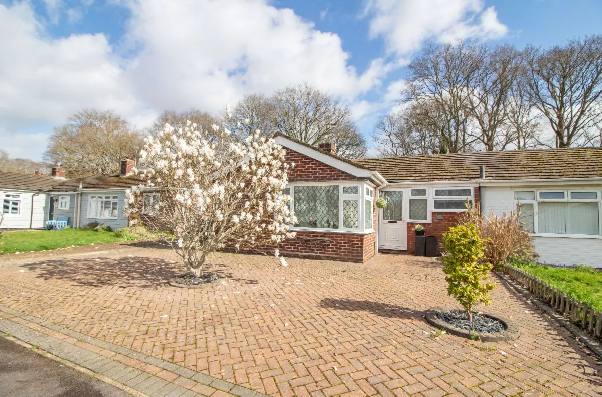 2 bed house for sale — Inhurst Avenue, Waterlooville, PO7 7QS
