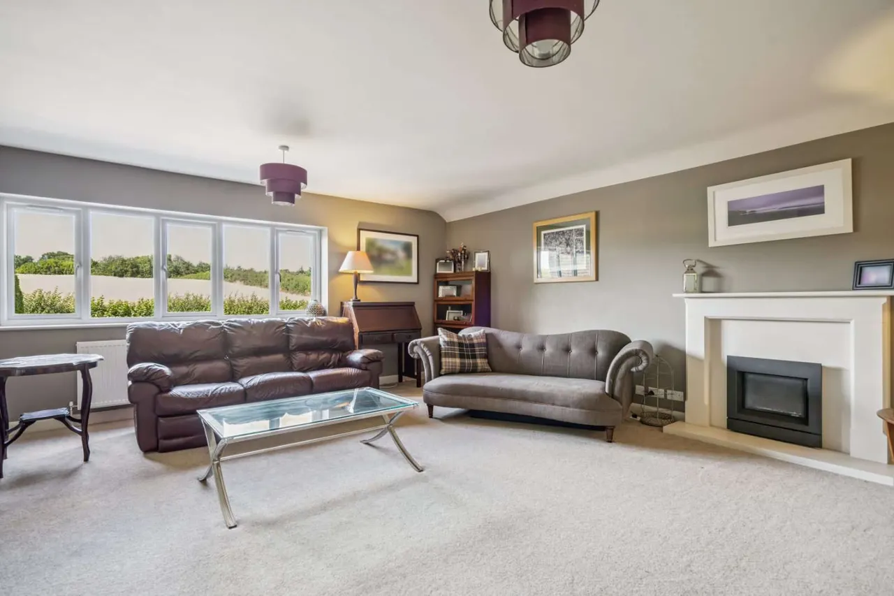 Whielden Lane, Winchmore Hill, Amersham, Buckinghamshire, HP7 0NQ, photo 8