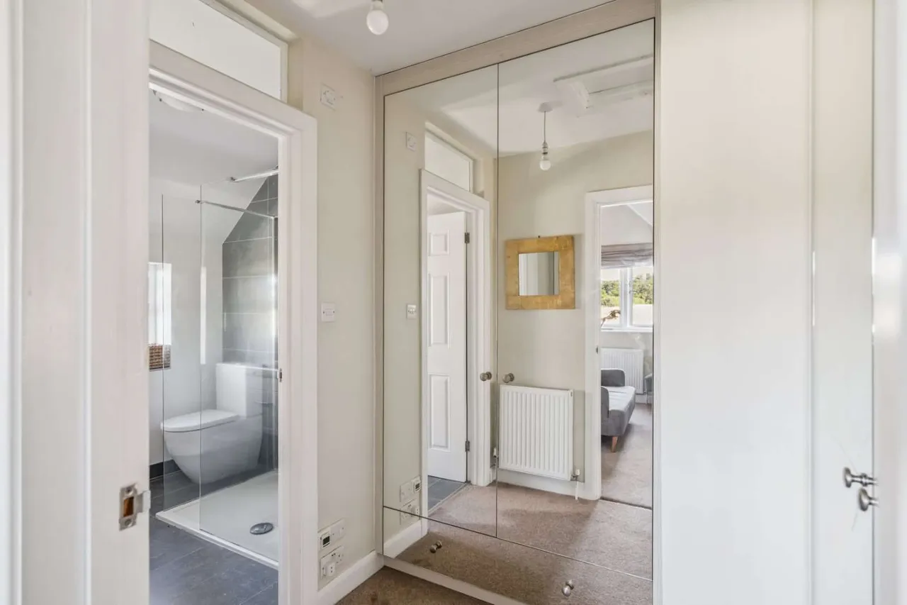 Whielden Lane, Winchmore Hill, Amersham, Buckinghamshire, HP7 0NQ, photo 12