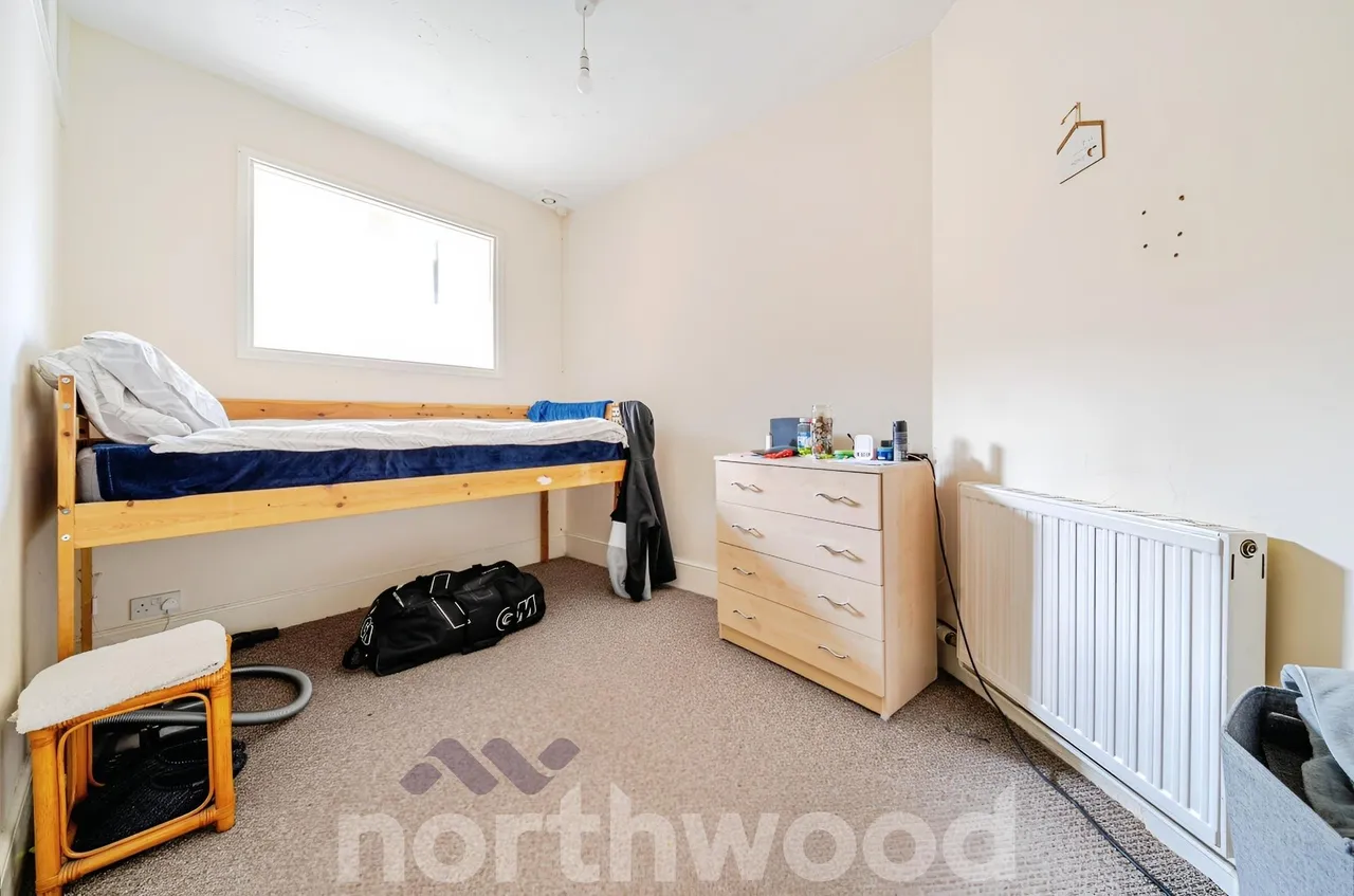 Astwood Road, WR3, photo 4