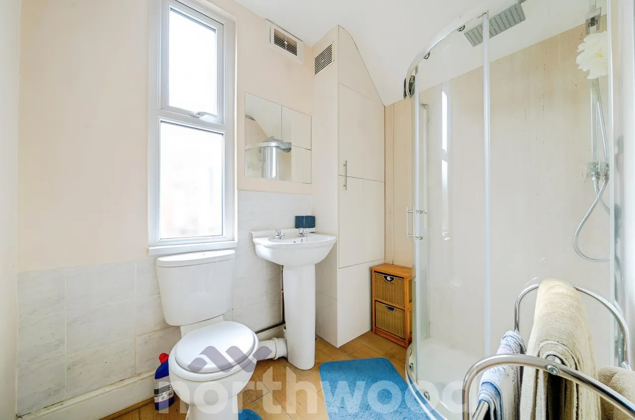 Astwood Road, WR3, photo 7