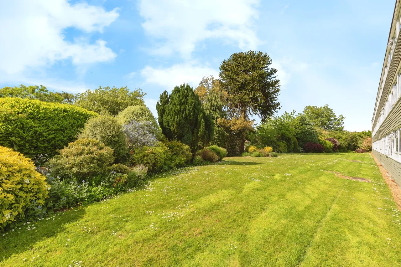 Eastmead Lane, Bristol, photo 12