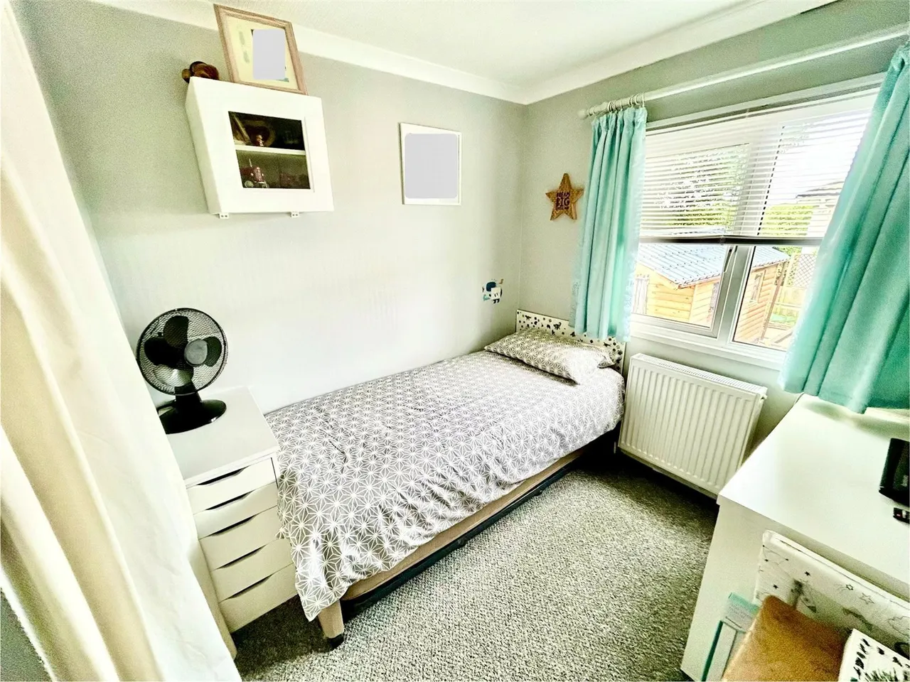 Ashbourne Square, Wood End, Atherstone, Warwickshire, CV9, photo 13