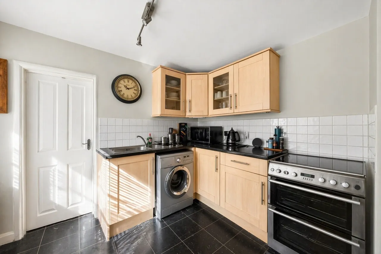 Morrish Road, London, SW2, photo 7