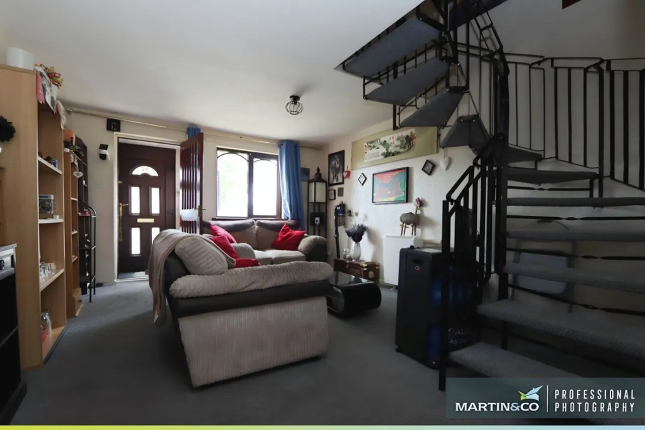 Collingwood Avenue, Newport, NP19, photo 4