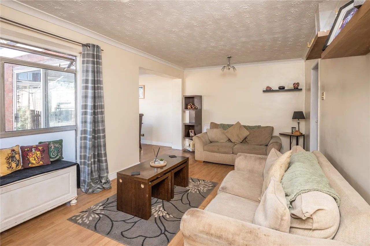 Spinney Close, Stourbridge, West Midlands, DY8 5LA, photo 6