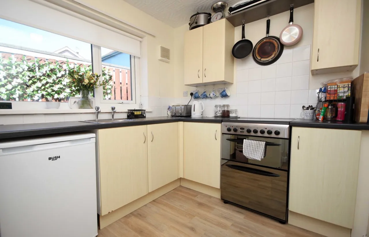 Llewelyn Street, Amlwch, photo 15