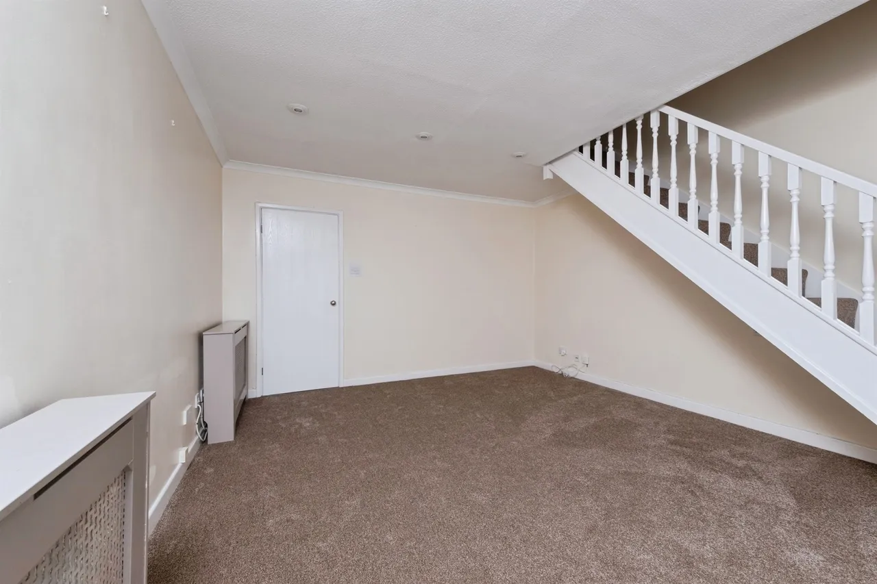Capel Close, Akeley, MK18, photo 5