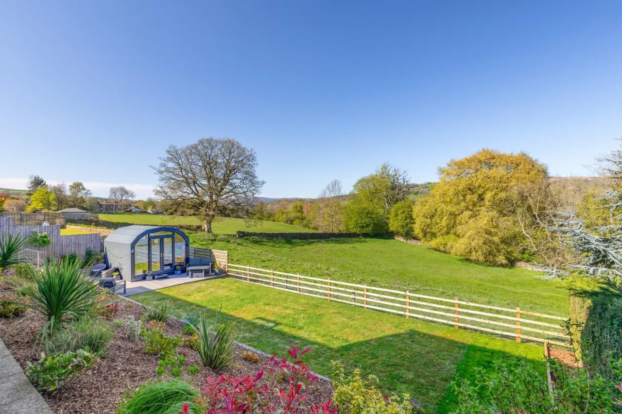 Bark Lane, Addingham, LS29, photo 9