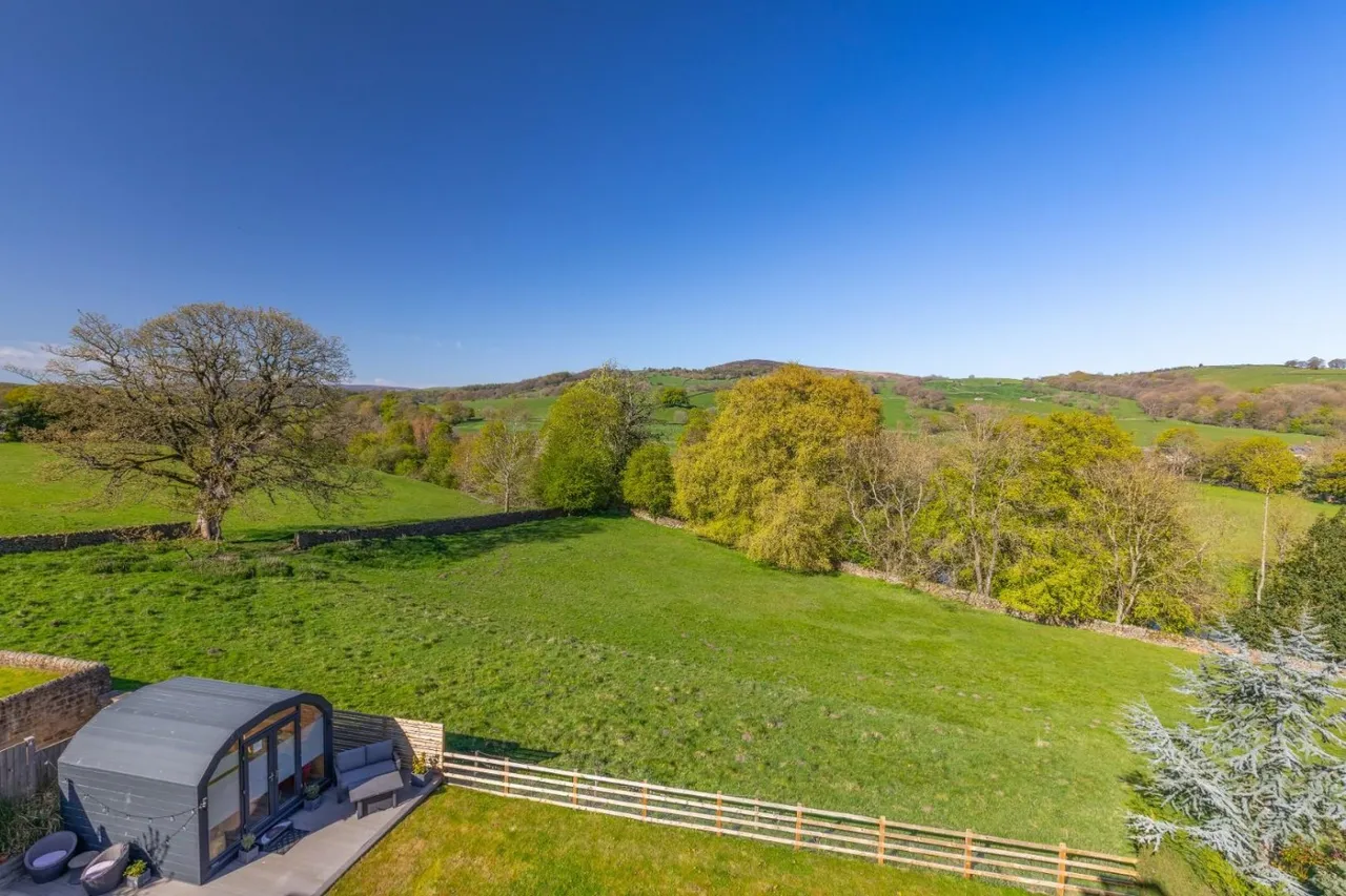 Bark Lane, Addingham, LS29, photo 11