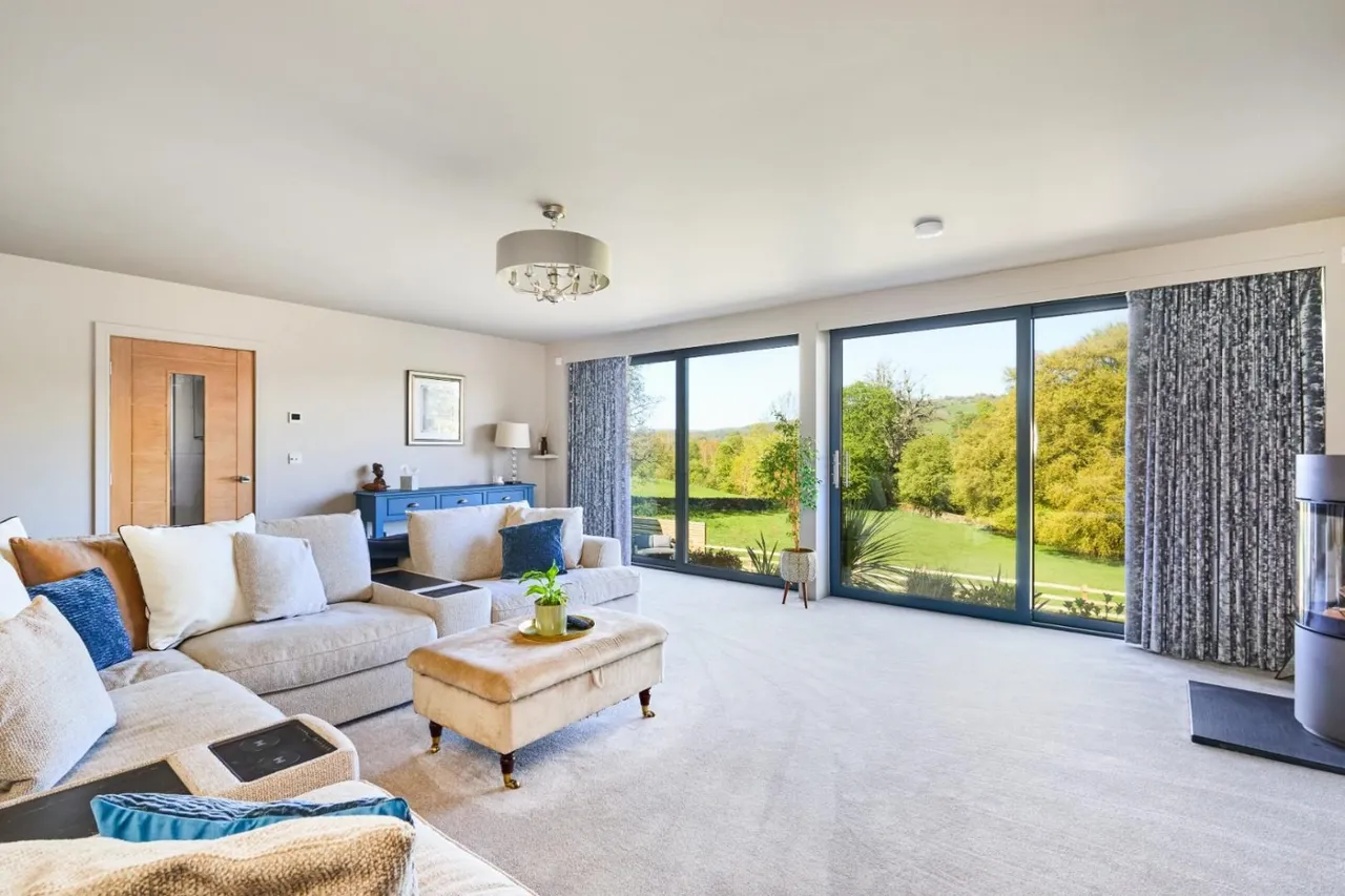 Bark Lane, Addingham, LS29, photo 4