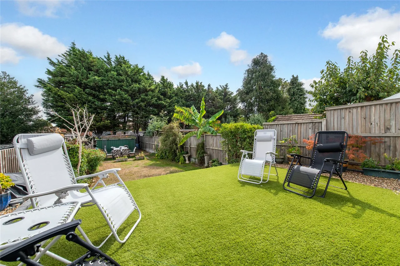 Chalkwell Road, Sittingbourne, ME10, photo 13