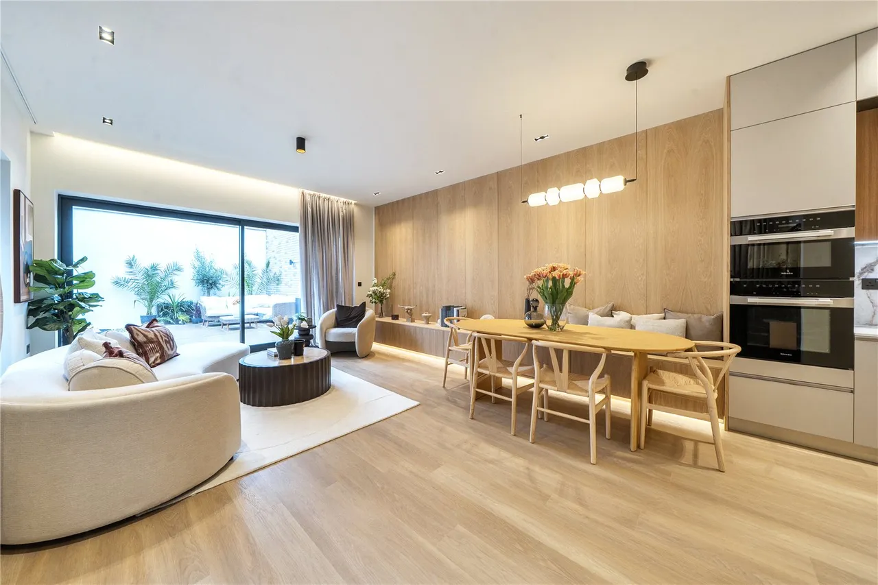 Creswick Road, London, W3, photo 3