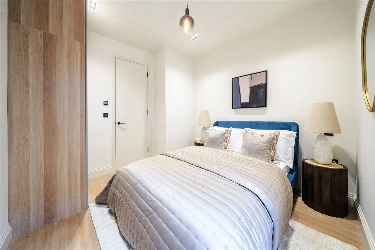 Creswick Road, London, W3, photo 8