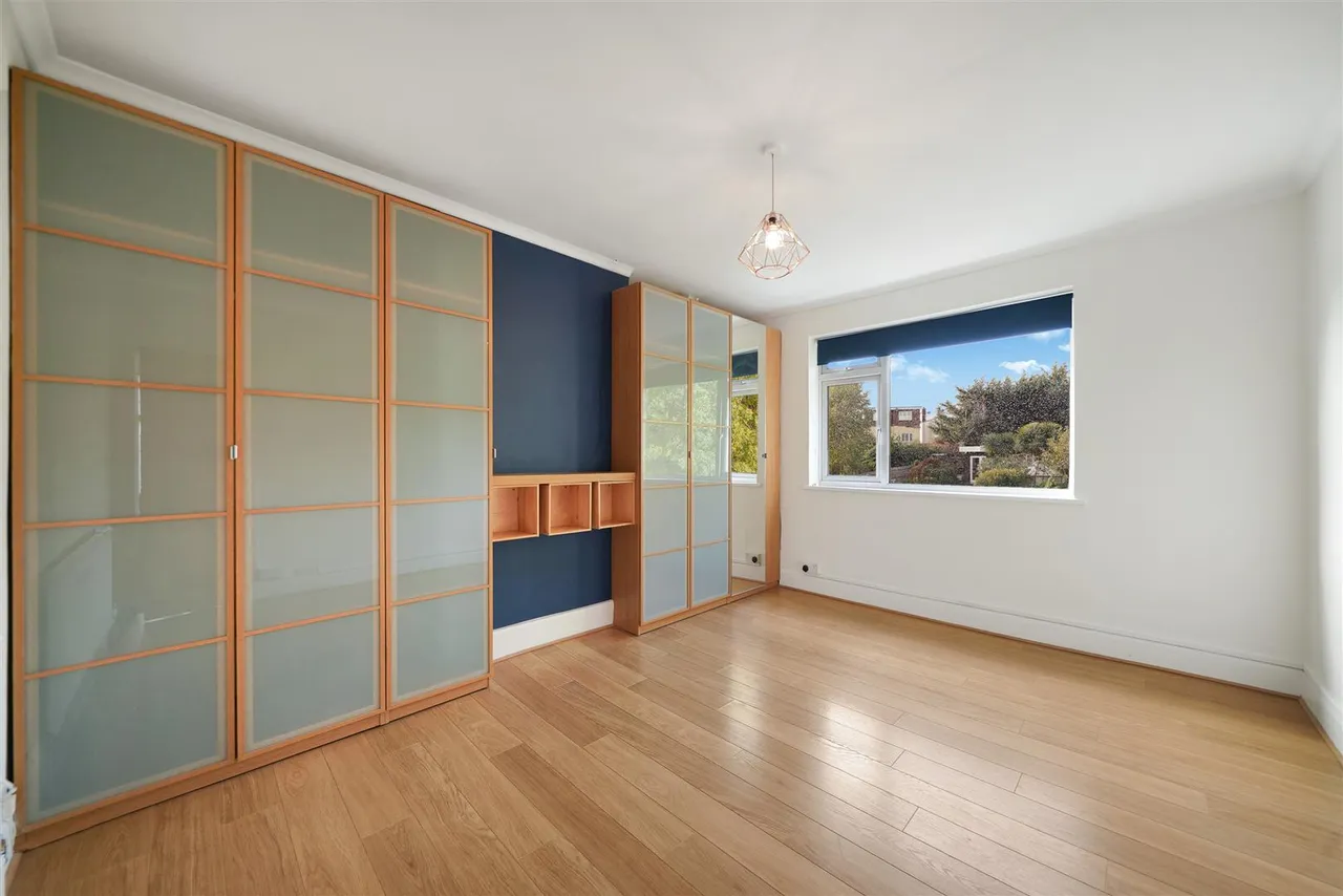 St Andrews Avenue, Wembley, HA0, photo 8