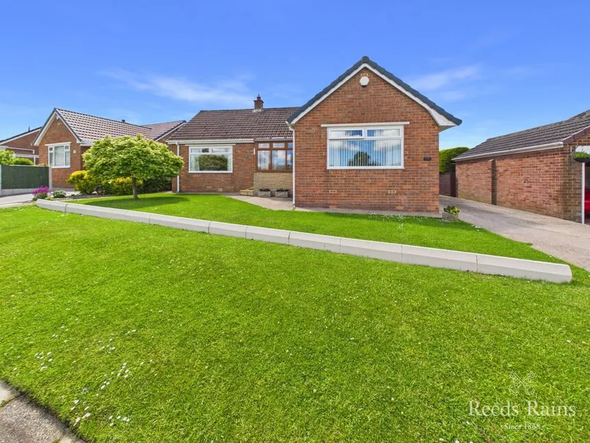3 bed house for sale — St. Leonards Road, Guisborough, North Yorkshire, TS14