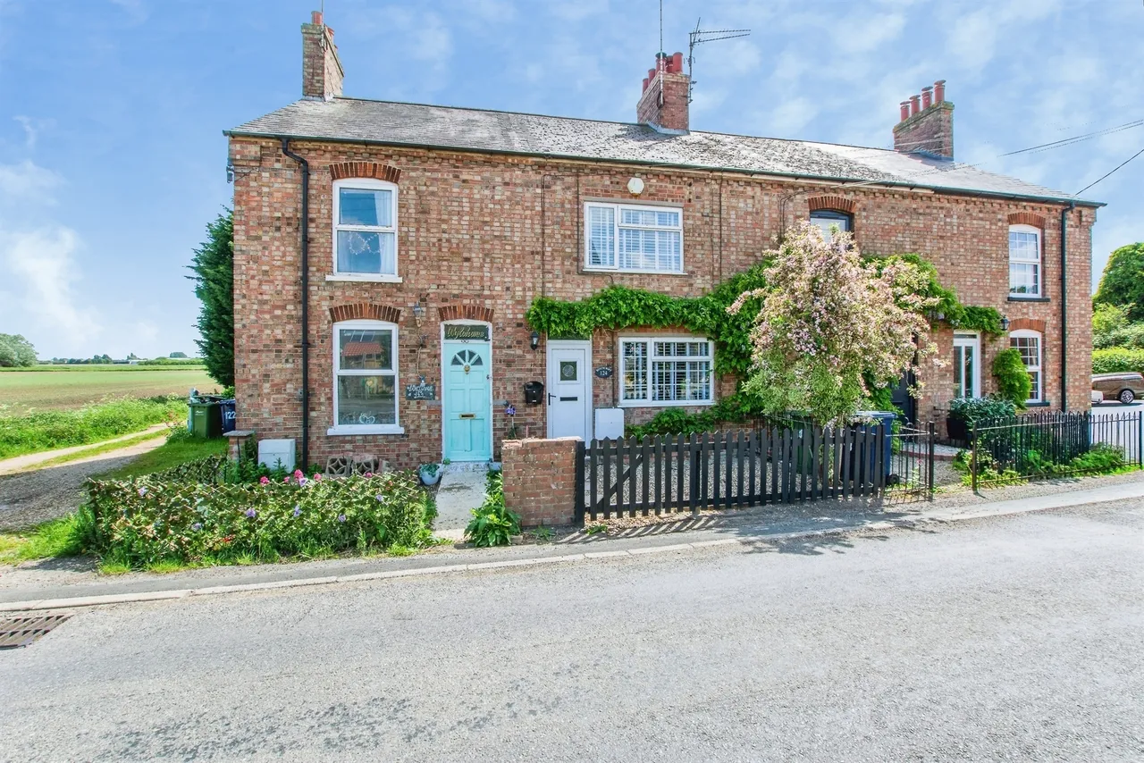 3 bed house for sale, Fridaybridge Road, Elm, PE14