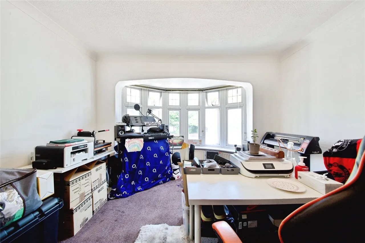 Colney Hatch Lane, LONDON, London, N11, photo 12