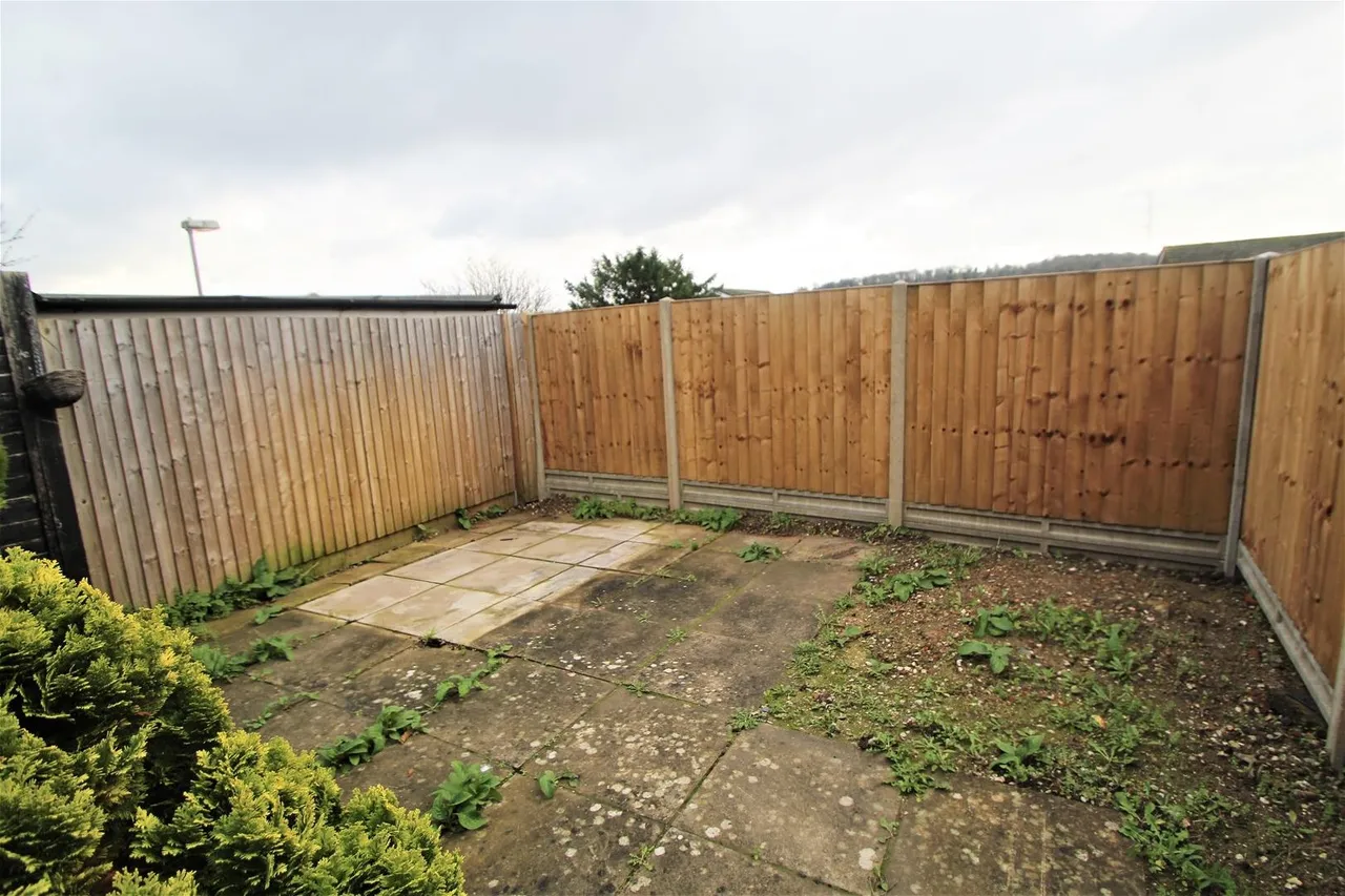 Totteridge Road, High Wycombe, HP13, photo 11