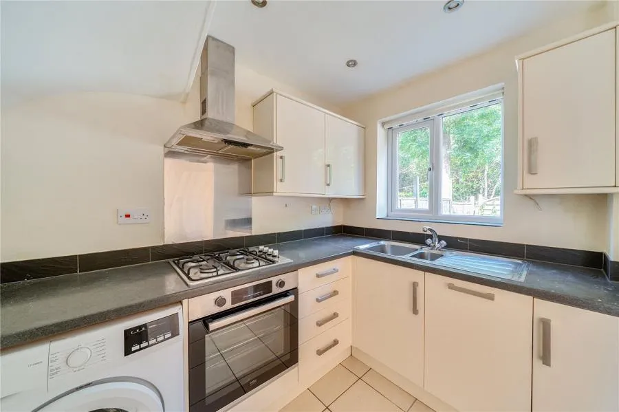 Japonica Walk, Banbury, OX16, photo 7