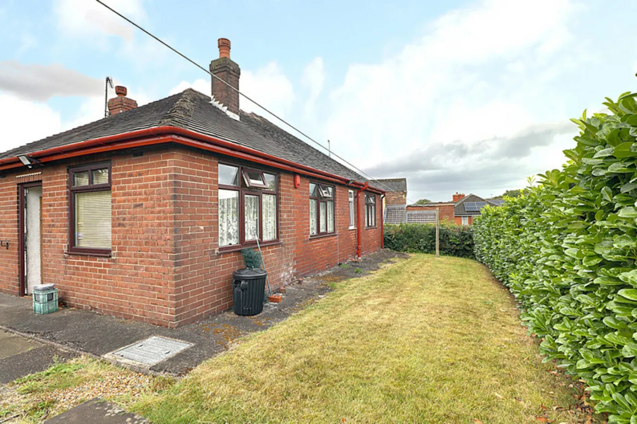 Boon Hill Road, Bignall End, photo 13