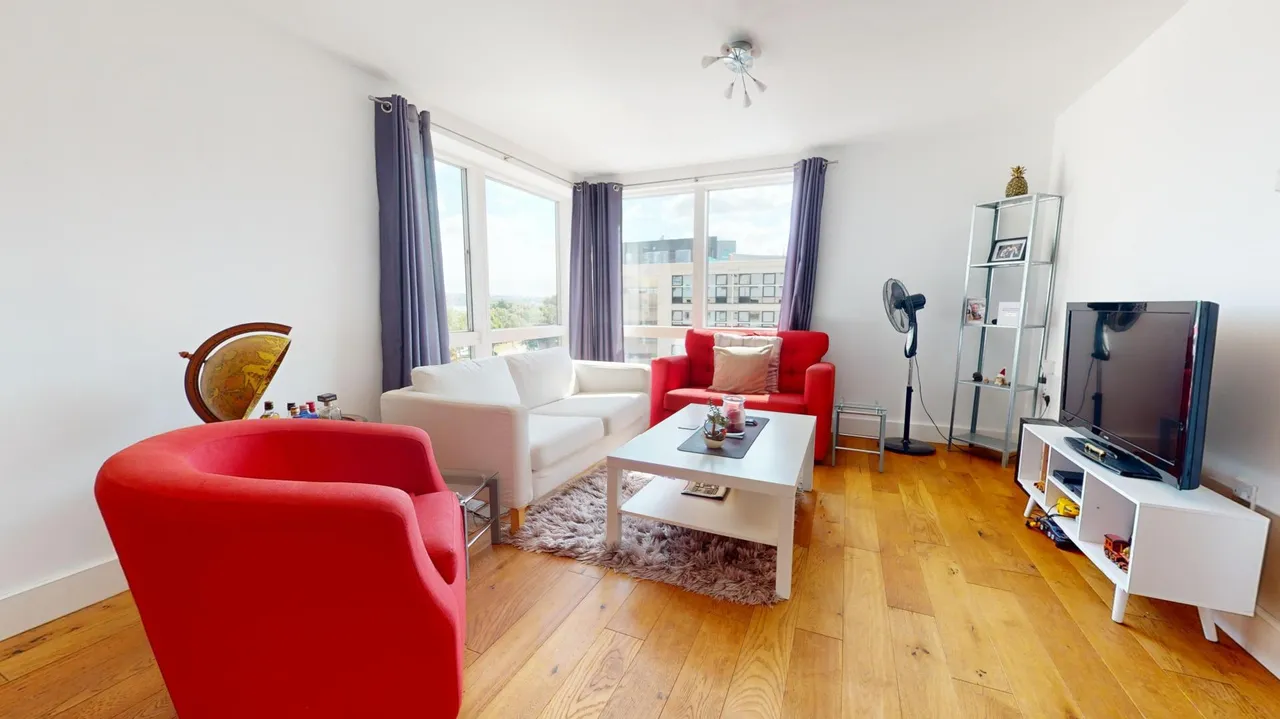 2 bed flat for sale, Altair House, Cardiff Bay, CF10