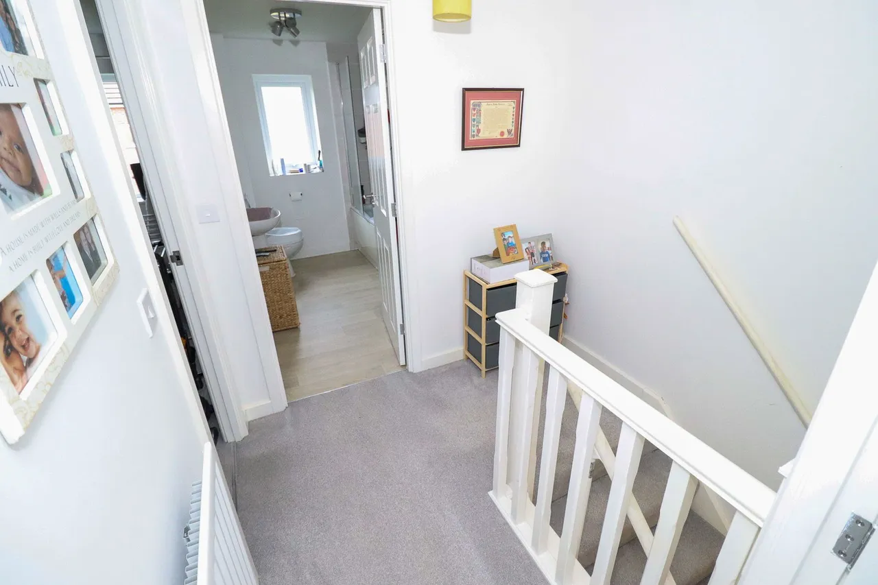 Longhall Road, St. Neots, PE19, photo 9