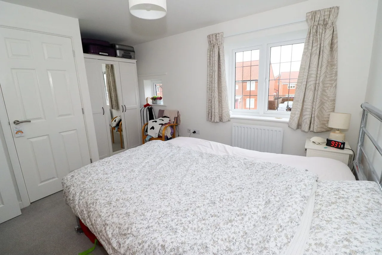 Longhall Road, St. Neots, PE19, photo 11