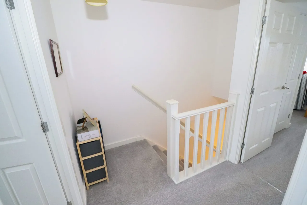Longhall Road, St. Neots, PE19, photo 8