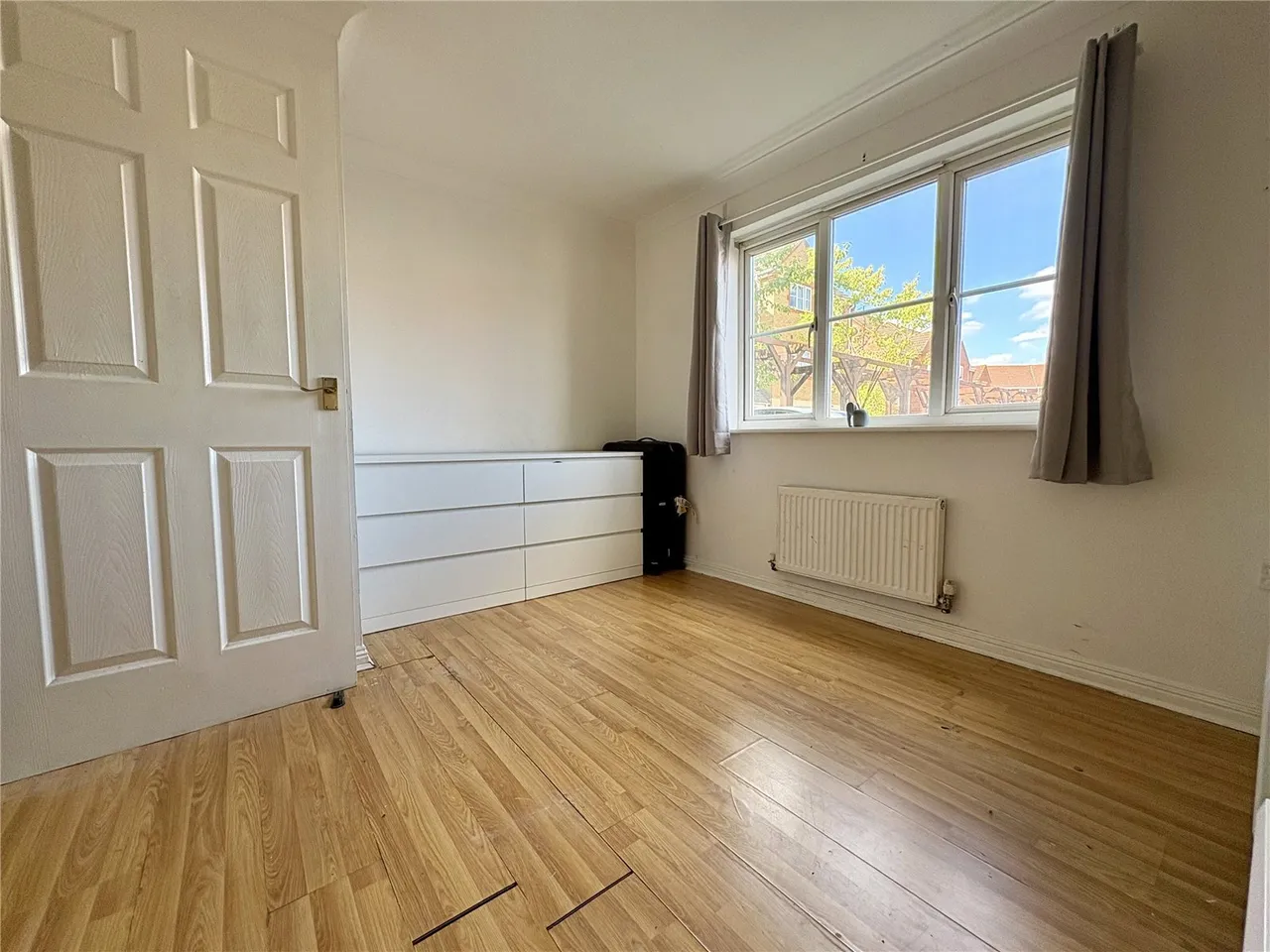 Lennox Close, Chafford Hundred, Grays, Essex, RM16, photo 9