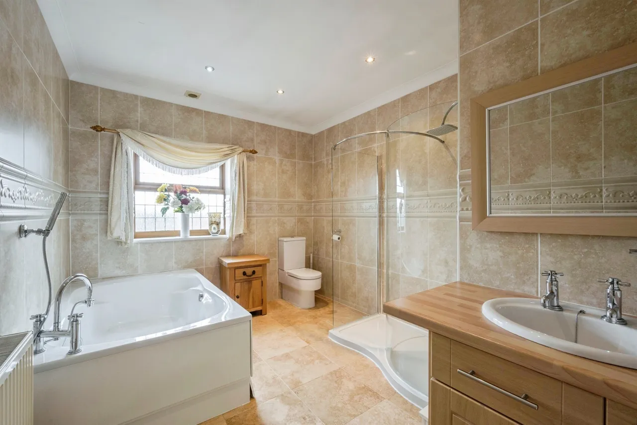 Moss Road, Moss, DN6, photo 17