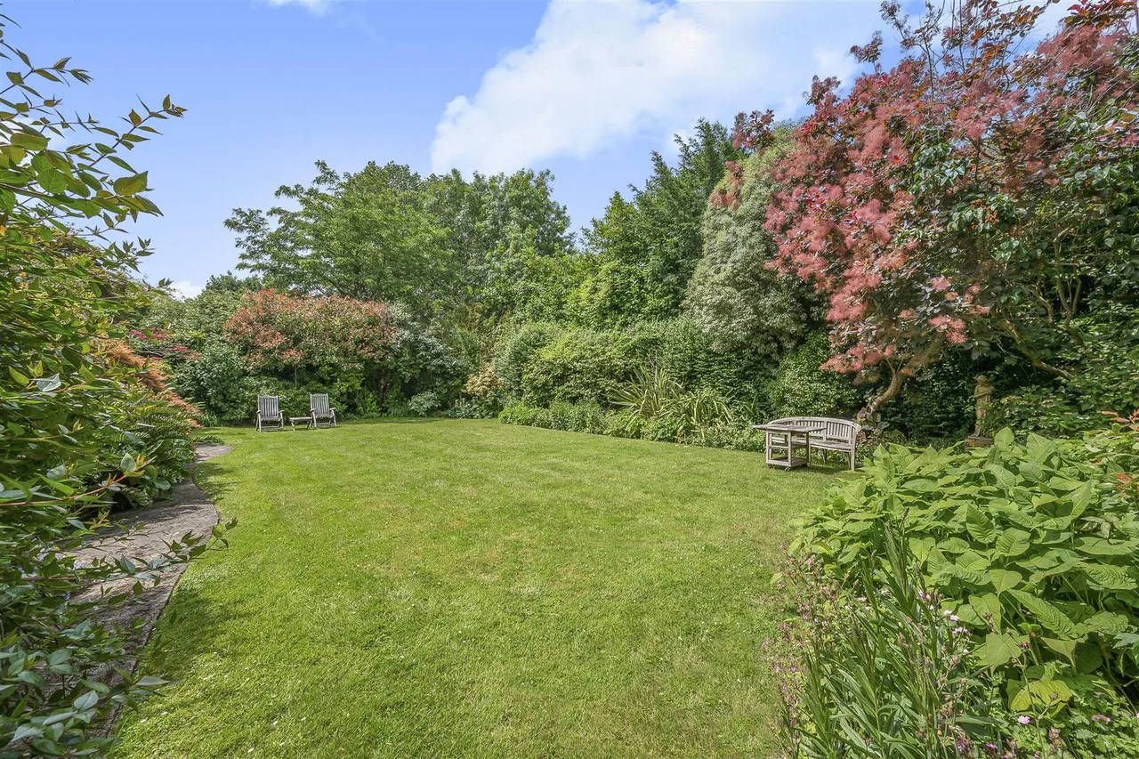 Wellgarth Road, Hampstead Garden Suburb, NW11, photo 14
