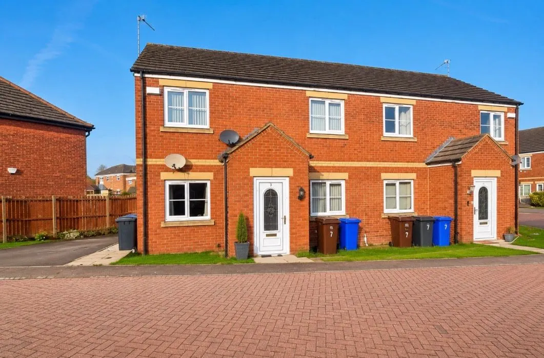 2 bed flat for sale, Greengate Court, High Green, S35