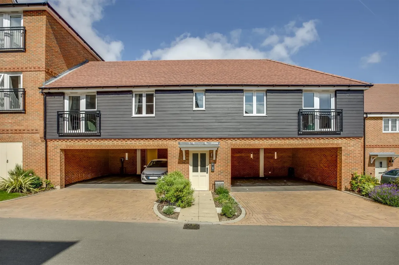 Rosemead Avenue, High Wycombe, HP10, photo 14