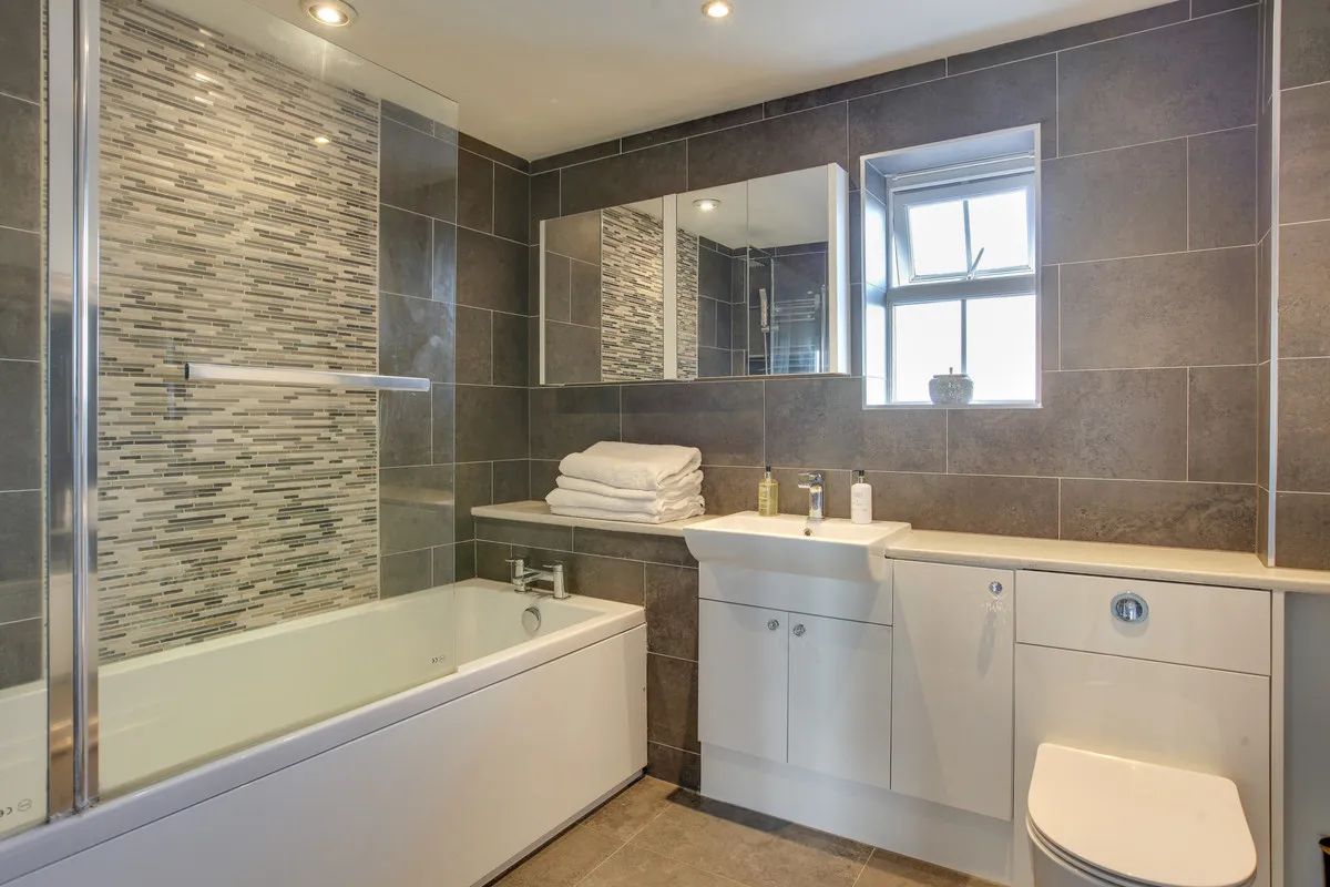 Warwick Road, Dunmow, CM6, photo 15