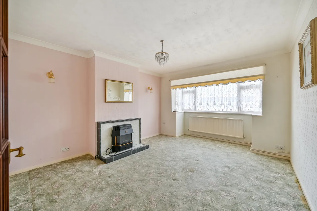 Slough, SL3, photo 6
