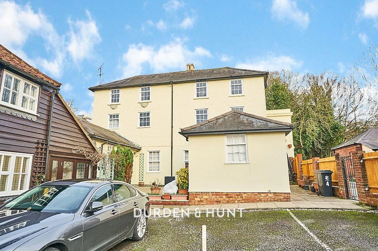 High Street, Ongar, CM5, photo 22