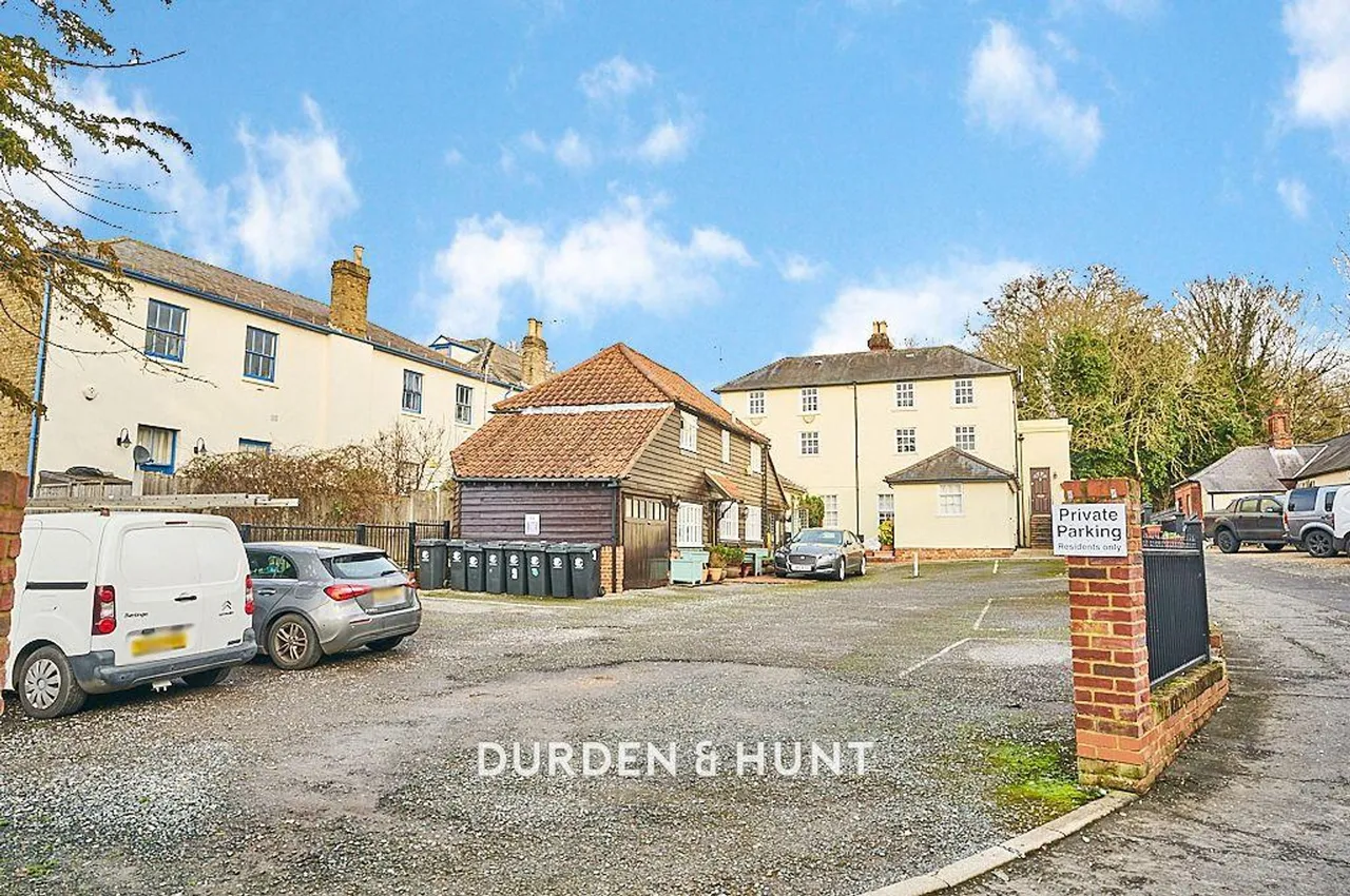 High Street, Ongar, CM5, photo 21