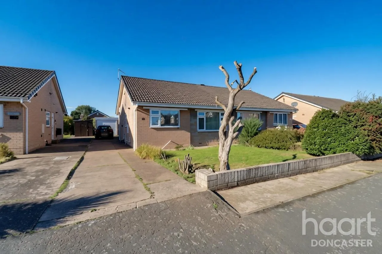 St Marys Road, Dunsville, DN7, photo 14