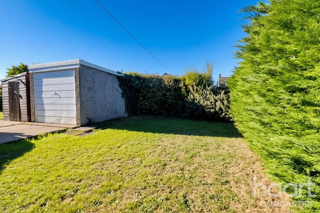 St Marys Road, Dunsville, DN7, photo 12