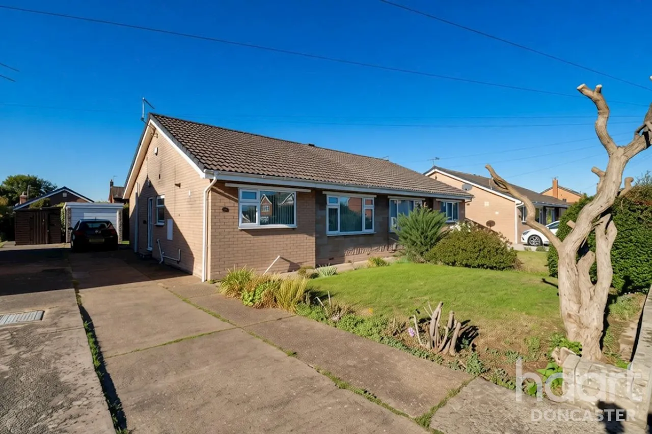 St Marys Road, Dunsville, DN7, photo 13