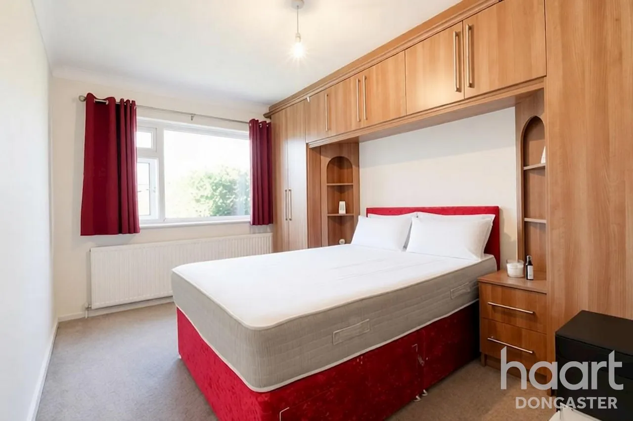 St Marys Road, Dunsville, DN7, photo 10