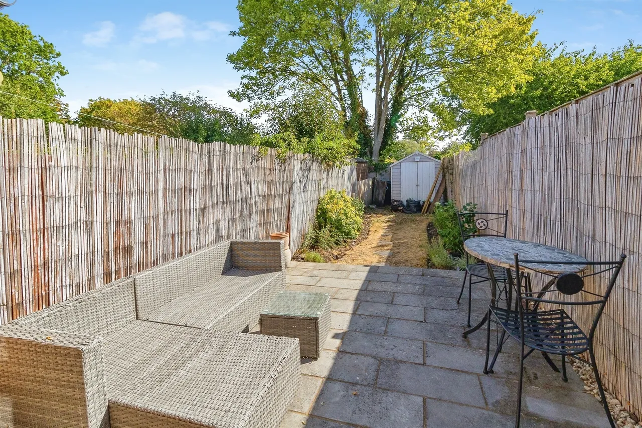 Chalkshire Cottages, Butlers Cross, HP17, photo 21