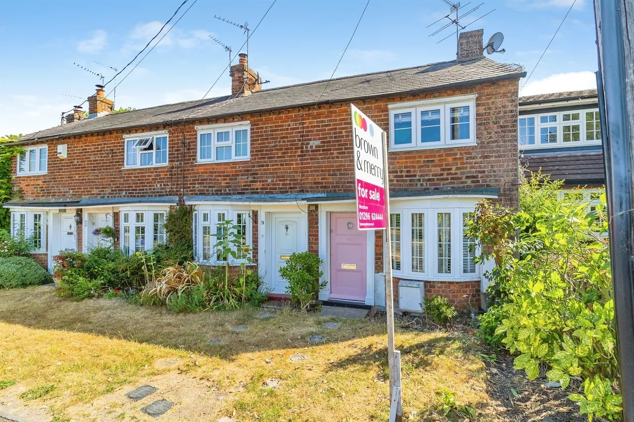 Chalkshire Cottages, Butlers Cross, HP17, photo 24