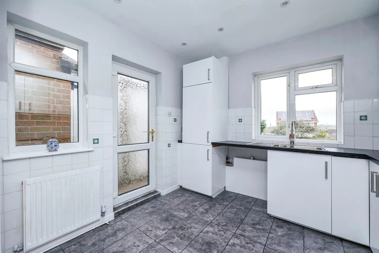 Walker Street, Eastwood, NG16, photo 5