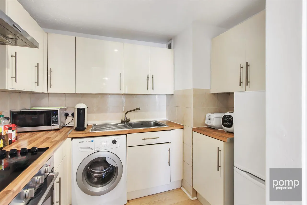 Cromwell Road, South Kensington, SW5, photo 2