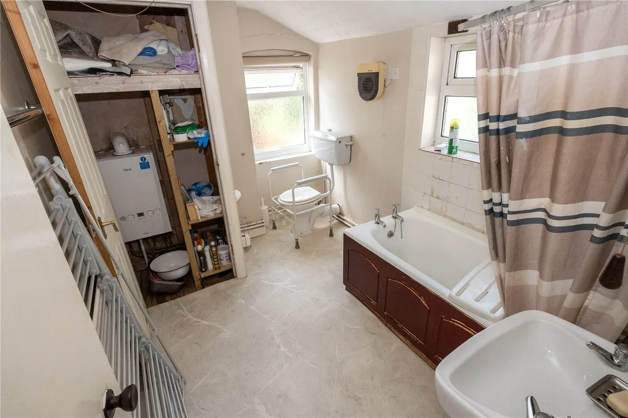 Newport Road, Balsall Heath, Birmingham, B12 8QD, photo 9